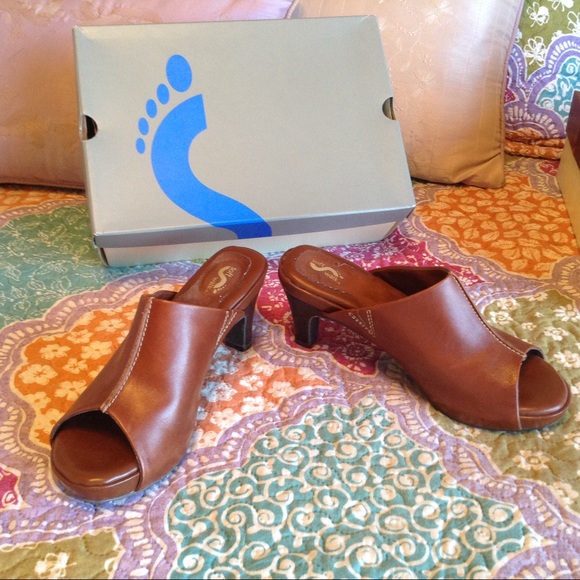 SOFT WALK Basel Cognac Sandals🌻 - Picture 3 of 7